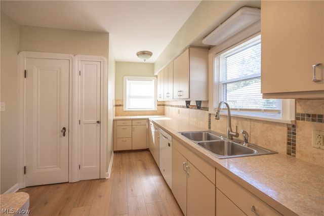 4533 E Berwald Road, South Euclid, OH 44121