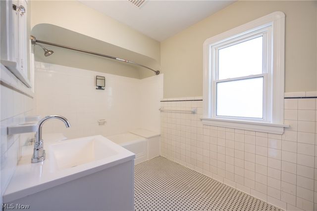 4533 E Berwald Road, South Euclid, OH 44121