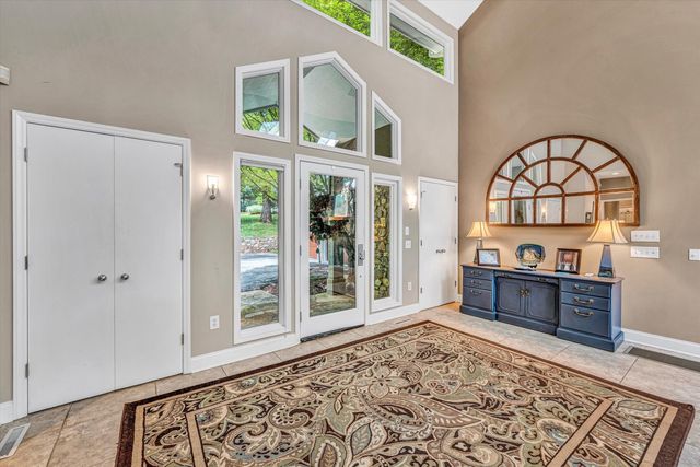 311 Morningwood LN, Wirtz, VA 24184