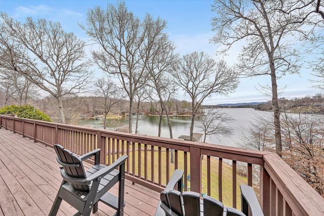 311 Morningwood LN, Wirtz, VA 24184