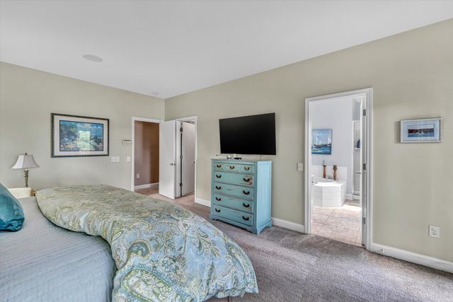 311 Morningwood LN, Wirtz, VA 24184