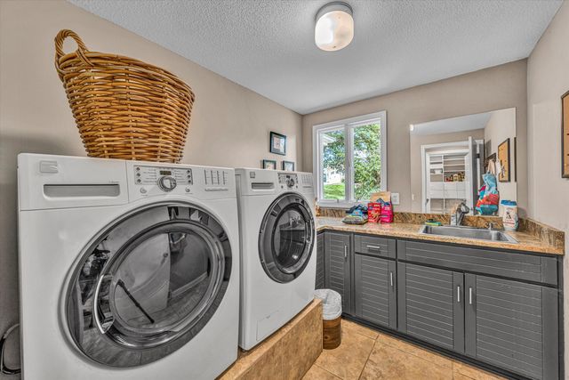 311 Morningwood LN, Wirtz, VA 24184