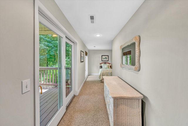 311 Morningwood LN, Wirtz, VA 24184