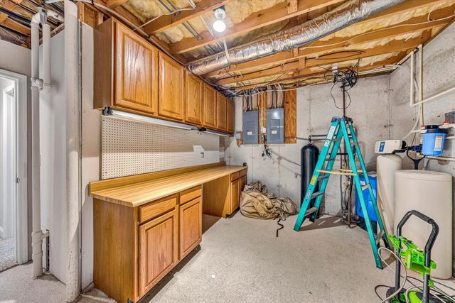 311 Morningwood LN, Wirtz, VA 24184