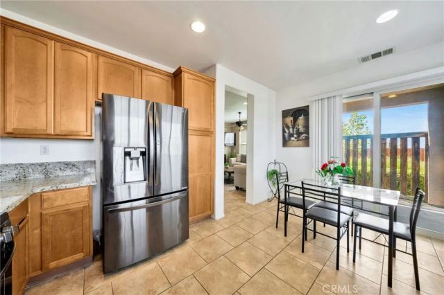 15427 Park Point 102, Lake Elsinore, CA 92532