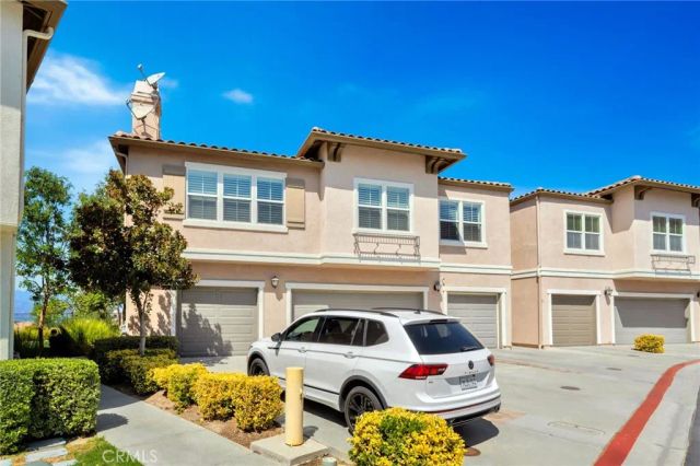 15427 Park Point 102, Lake Elsinore, CA 92532