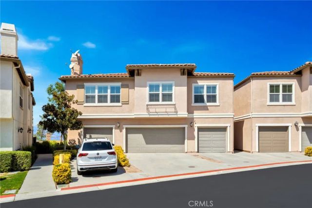 15427 Park Point 102, Lake Elsinore, CA 92532