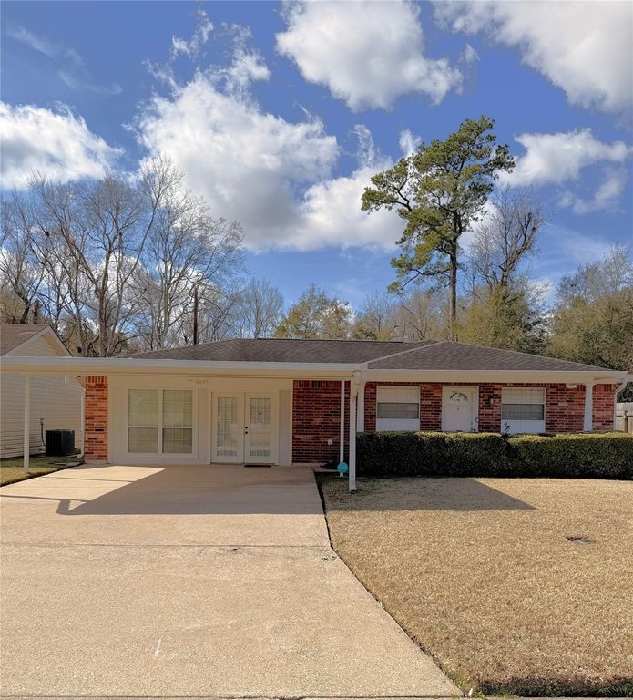 4665 Glen Oaks Circle, Beaumont, TX 77708