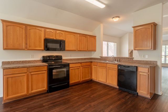 4841 Kingfisher Lane, Mesquite, TX 75181