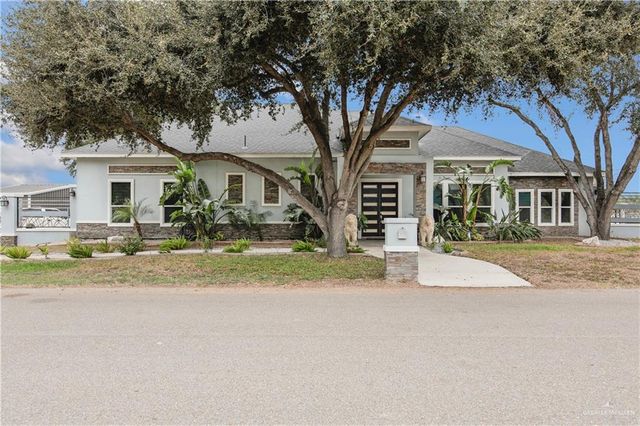 8404 Bougainvillea Drive, Mission, TX 78573