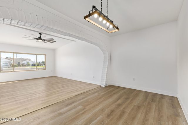 5018 W MARYLAND Avenue, Glendale, AZ 85301