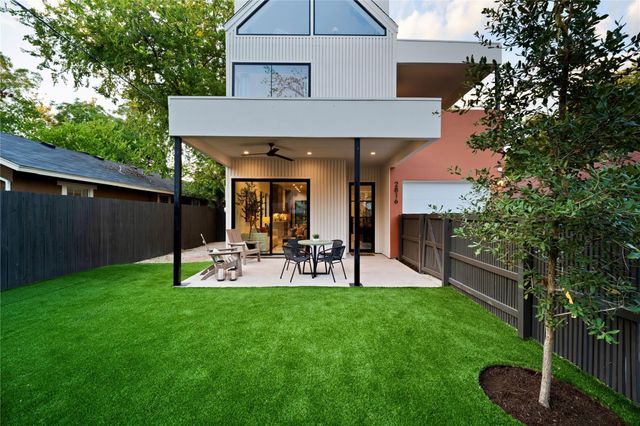 2816 Garwood ST 1, Austin, TX 78702