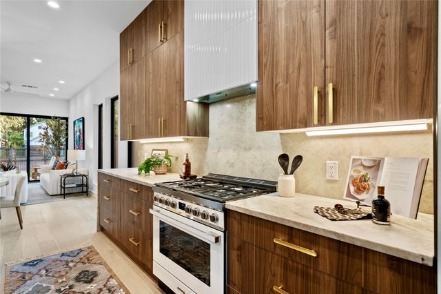 2816 Garwood ST 1, Austin, TX 78702