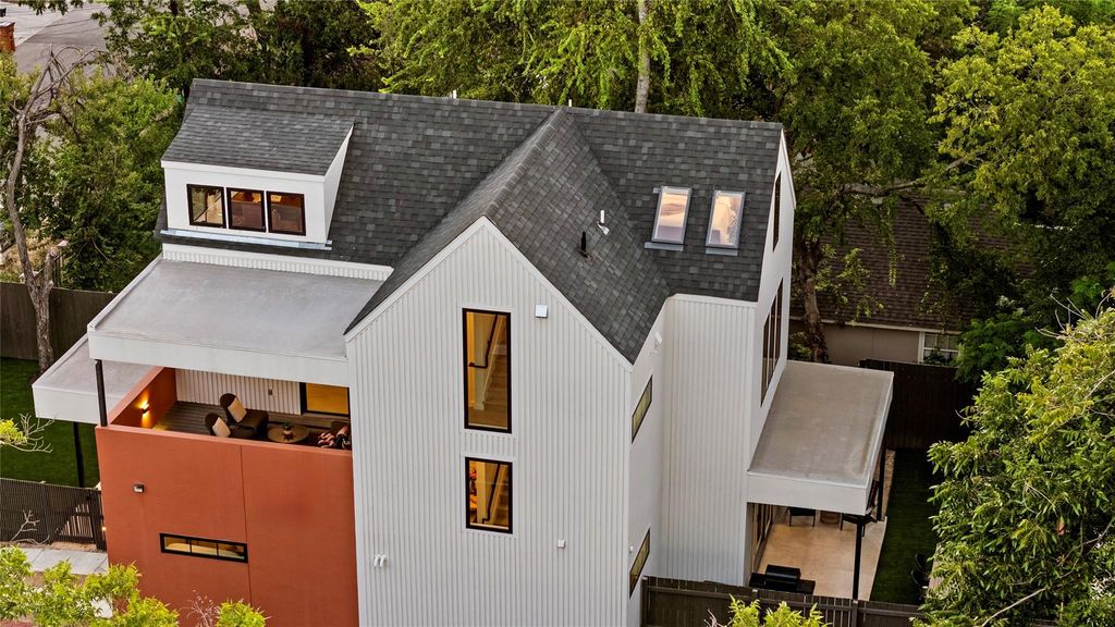 2816 Garwood ST 1, Austin, TX 78702