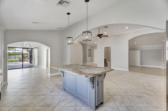 11885 Sunchase Court, Boca Raton, FL 33498