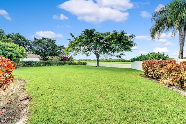 11885 Sunchase Court, Boca Raton, FL 33498