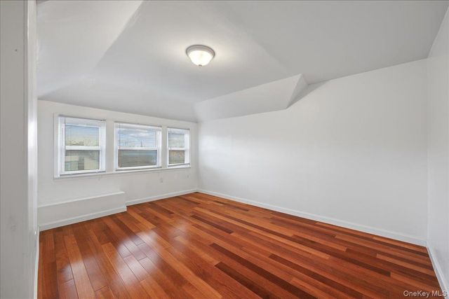 20931 39th Avenue, Bayside, NY 11361