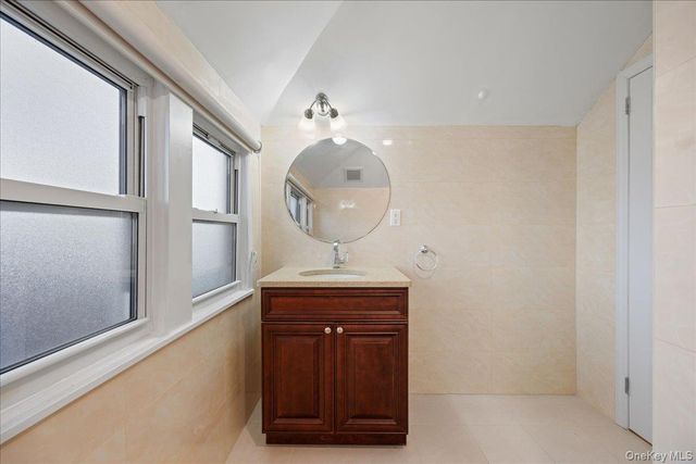 20931 39th Avenue, Bayside, NY 11361