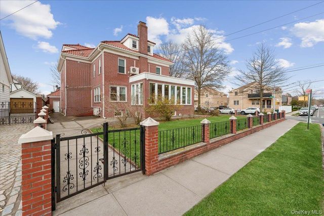 20931 39th Avenue, Bayside, NY 11361