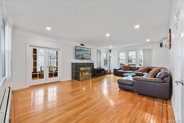 20931 39th Avenue, Bayside, NY 11361