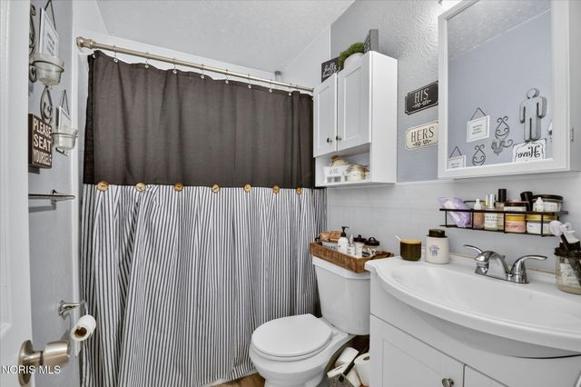 4908 Heather Place, Sylvania, OH 43560
