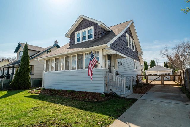 2123 27th STREET, Kenosha, WI 53140