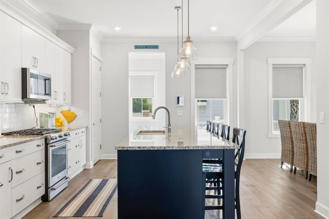 8292 Sandlapper Way, Myrtle Beach, SC 29572