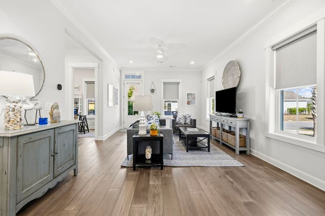 8292 Sandlapper Way, Myrtle Beach, SC 29572