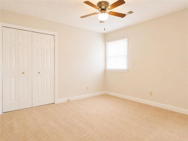 1630 Green Oak Circle, Lawrenceville, GA 30043