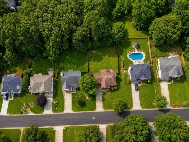 1630 Green Oak Circle, Lawrenceville, GA 30043