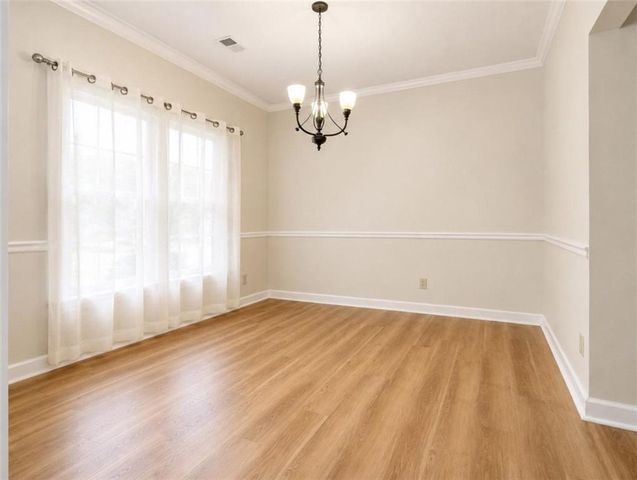 1630 Green Oak Circle, Lawrenceville, GA 30043