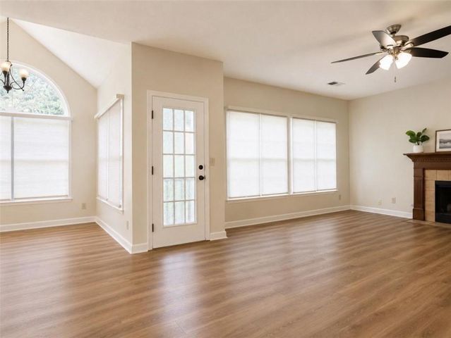 1630 Green Oak Circle, Lawrenceville, GA 30043