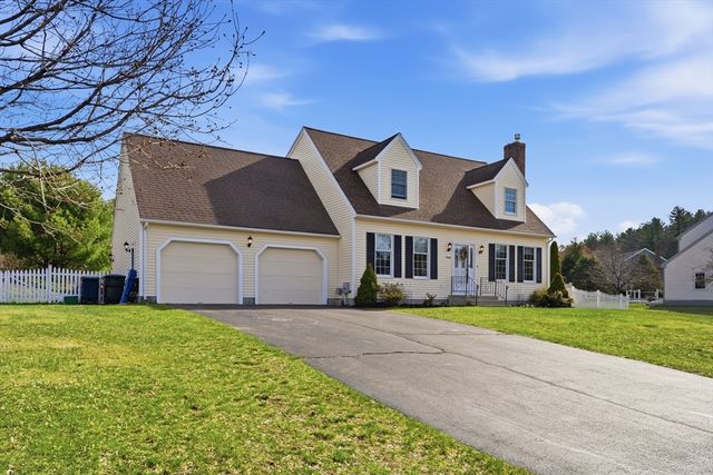 189 General Hobbs Rd, Holden, MA 01522