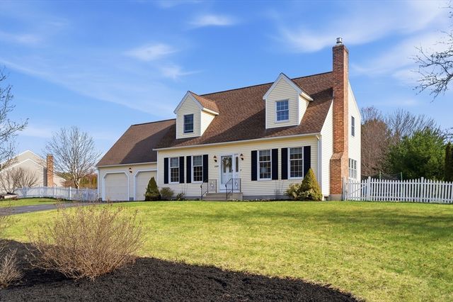 189 General Hobbs Rd, Holden, MA 01522