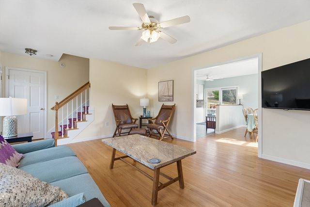 189 General Hobbs Rd, Holden, MA 01522