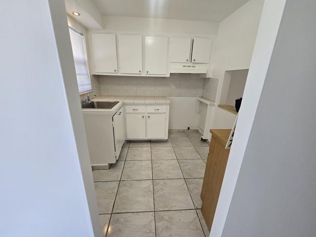 2741 N Pine Island Road 106, Sunrise, FL 33322