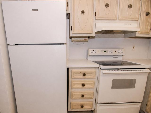 257 S CYPRESS Road 406, Pompano Beach, FL 33060
