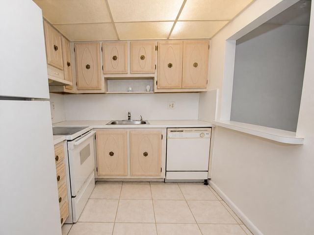 257 S CYPRESS Road 406, Pompano Beach, FL 33060