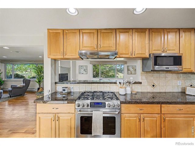 13861 Elmore Road, Longmont, CO 80504