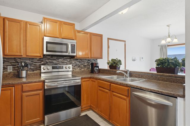 4803 NE Trilein Drive, Ankeny, IA 50021
