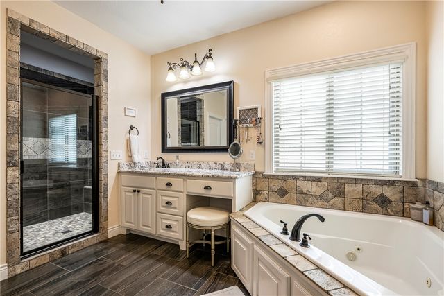 4201 Willowbend Drive, Rogers, AR 72758