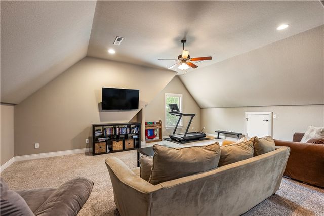 4201 Willowbend Drive, Rogers, AR 72758