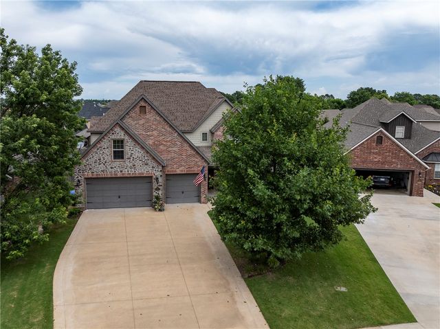 4201 Willowbend Drive, Rogers, AR 72758