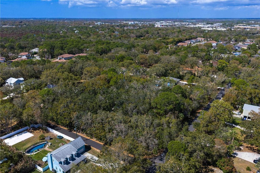 Image 22 of property listing at 8004 BAY DRIVE, Tampa, FL 33635