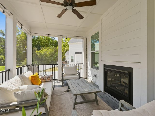 151 Dunloe Lp, Raleigh, NC 27603