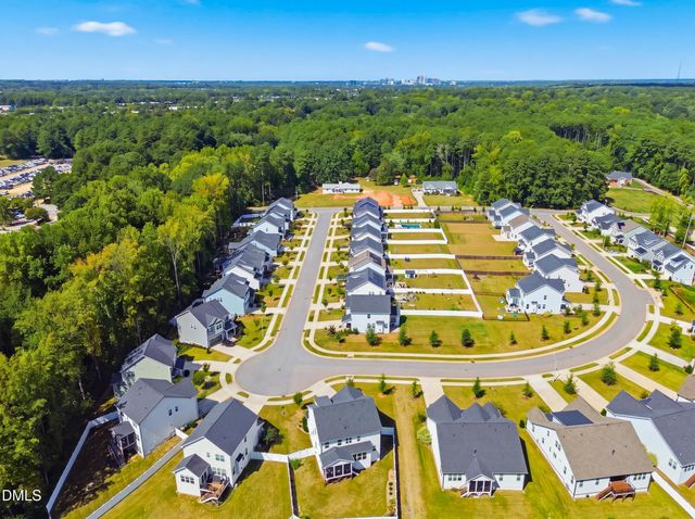 151 Dunloe Lp, Raleigh, NC 27603
