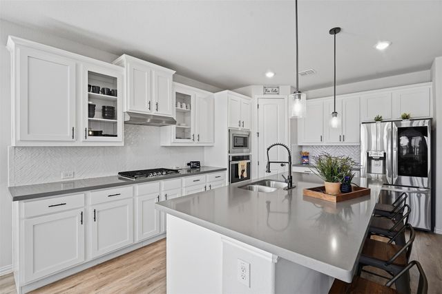 492 Letara Vista Drive, Haslet, TX 76052