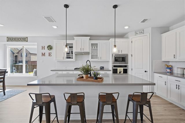 492 Letara Vista Drive, Haslet, TX 76052