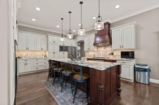 11283 E VEMERS FORD RD, Columbia, MO 65201
