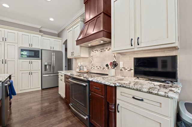 11283 E VEMERS FORD RD, Columbia, MO 65201